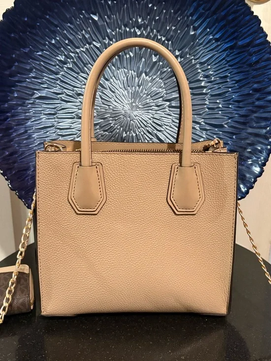 Michael Kors Tan Mercer Crossbody Bag NO WALLET w/ Chain Strap - Picture 4 of 10